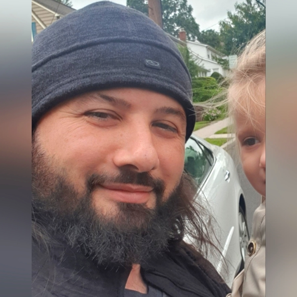 Meet your Posher, Deniz